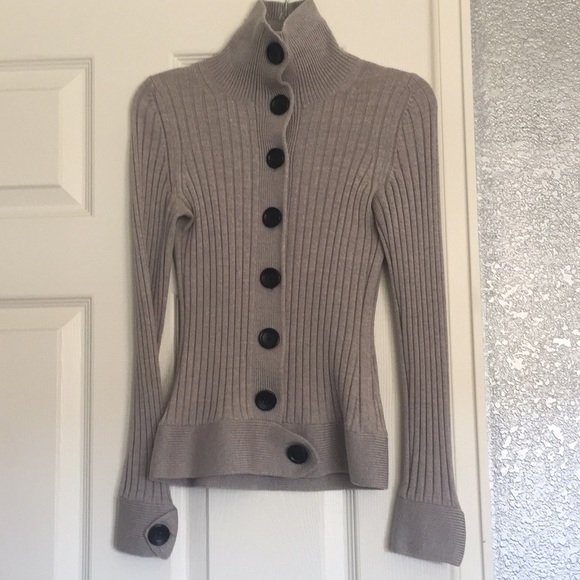 Gray Italian Merino Wool Banana Republic Sweater - Picture 3 of 6